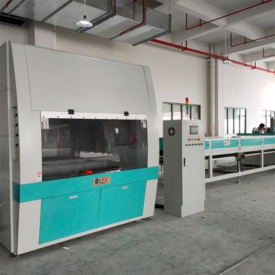 UV-Lackierspritzanlage für die Beschichtung von Laminatplatten und Soforttrocknung