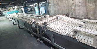 Zuverlässige Leistungspräzisionstechnische Bodenbeschichtung und Glühenlinie für PVC WPC LVT