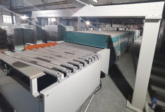 Zuverlässige Leistungspräzisionstechnische Bodenbeschichtung und Glühenlinie für PVC WPC LVT