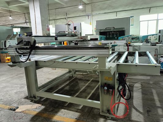 Erweiterte Automatisierung maßgeschneiderte Lösungen Schrottbeschichtungslinie Wirkungsbreite 1320 mm