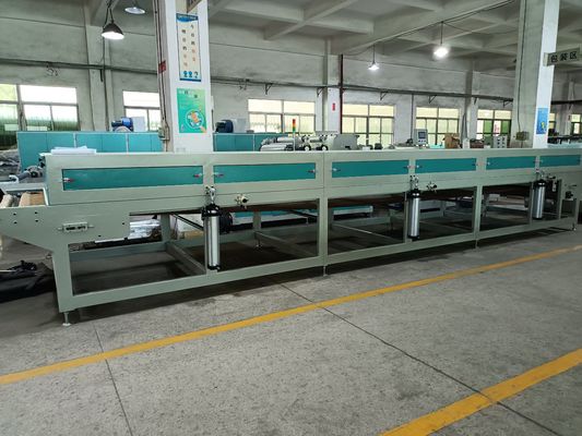 Hochgeschwindigkeits-Infrarot-Tunnel-Trocknungs-Ofen für die Zellstoffformung.