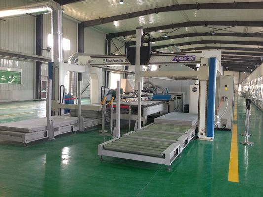 LICHTHÄRTUNGS-Spray-Beschichtungs-Maschine PLC-Steuerkalziumkieselsäureverbindungs-Brett MDF-Brett-388kw UV