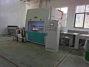 Spray-Beschichtungs-Maschine mit Förderer-System-technischer Beleuchtung 380V 28kw