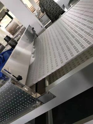 Industrielle Lebensmittelsterilisation und Trocknerofen.