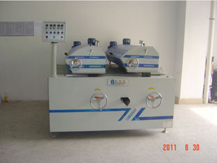 Beschichtungs-Maschine 10KW 2m/Min Flat Offline Uv Roll mit Förderband