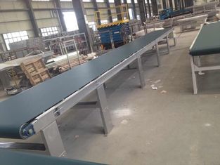 Breiten-Förderband-Maschine PVCs 0.75KW 1320mm für Platten-Möbel