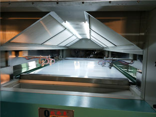 Digital-Stellen-UVbeschichtungs-Maschinen-Sprühfarbe 380VAC W1300mm