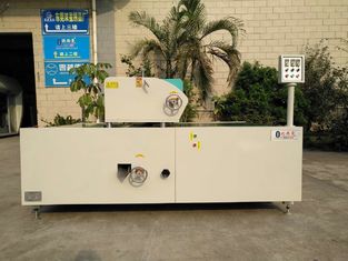 Beschichtende Ausrüstung der Rollen-8KW für das PVC-Boden-Lamellieren