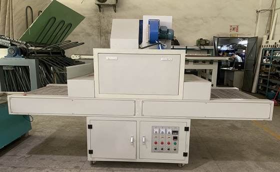 Stromversorgung AC220V/50HZ und 300mm*400mm für UV-Härtungskäufer