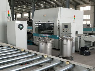 Spezielle Sprühbeschichtungsmaschine mit AC220V/50HZ-Stromversorgung und Volumen von 0-1000ml/min