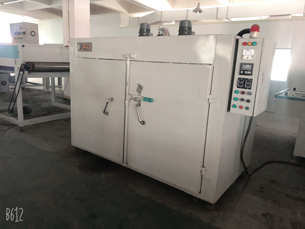 Einjähriger Konstante-Temperatur-Ofen mit Außenabmessungen 600 mm X 600 mm X 800 mm