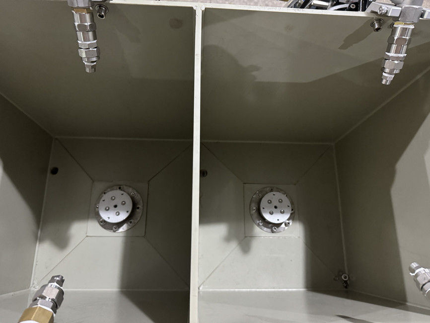 Zwei-Stationen-F&amp;E-Beschichtung für Multi-Substrat-Tests.