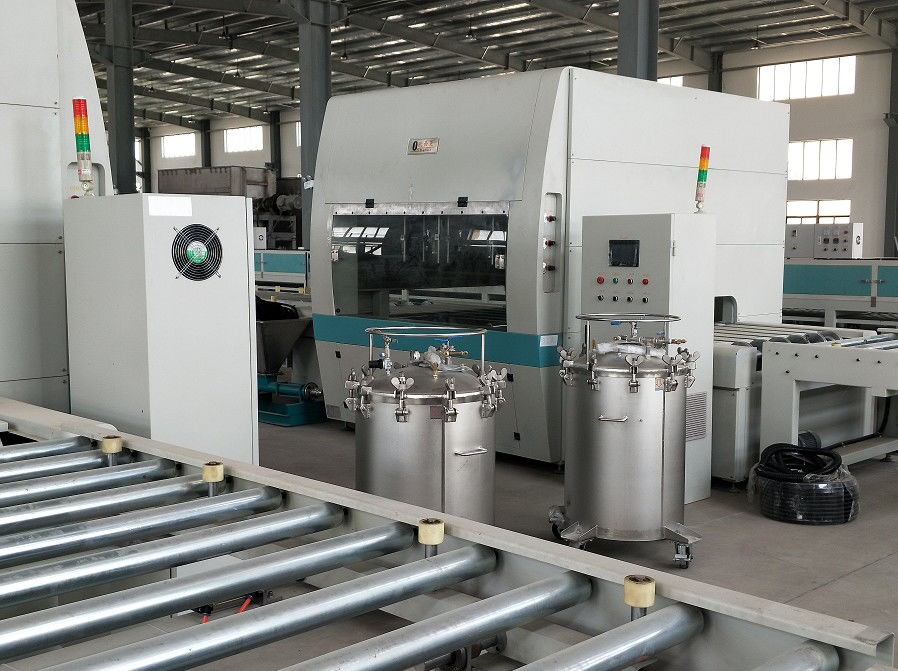 Spezielle Sprühbeschichtungsmaschine mit AC220V/50HZ-Stromversorgung und Volumen von 0-1000ml/min