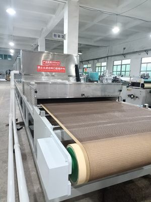 Wasserbasierte Farbe Mikrowellen Trocknungsproduktionslinie Servomotor