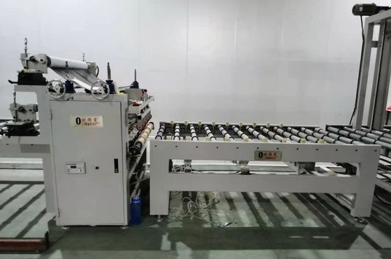 UVdrucklack-Beschichtungs-Maschine PVC-Förderer-Stellen-UVmaschinen-Offlinebeschichtende Maschinen-UVfabrik